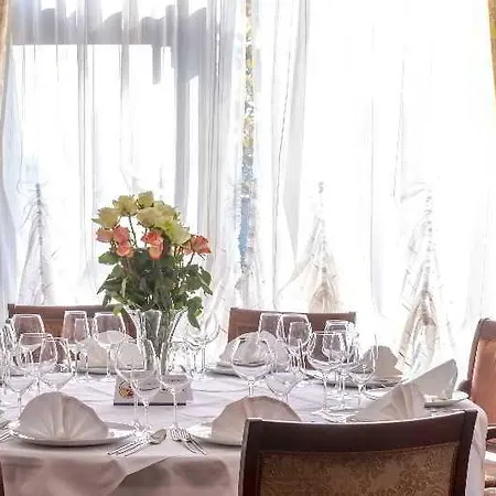 President Hotel