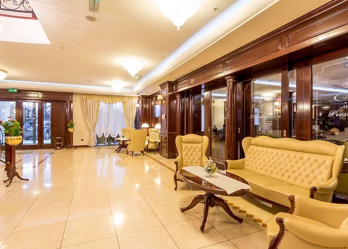 President Hotel Solin