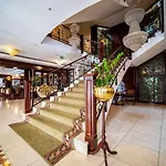Hotel President Solin
