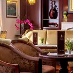 Hotel President