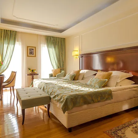 Hotel President 5*