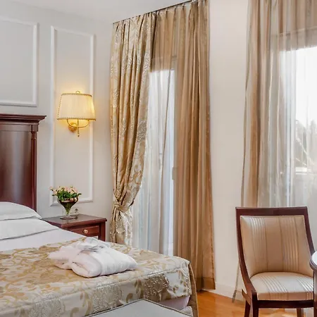 Hotel President 5*
