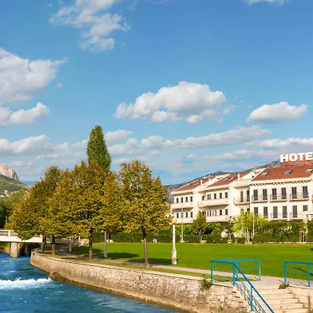 President Hotel
