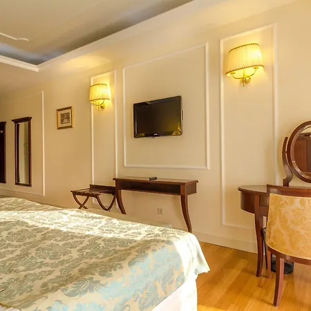 President 5* Solin